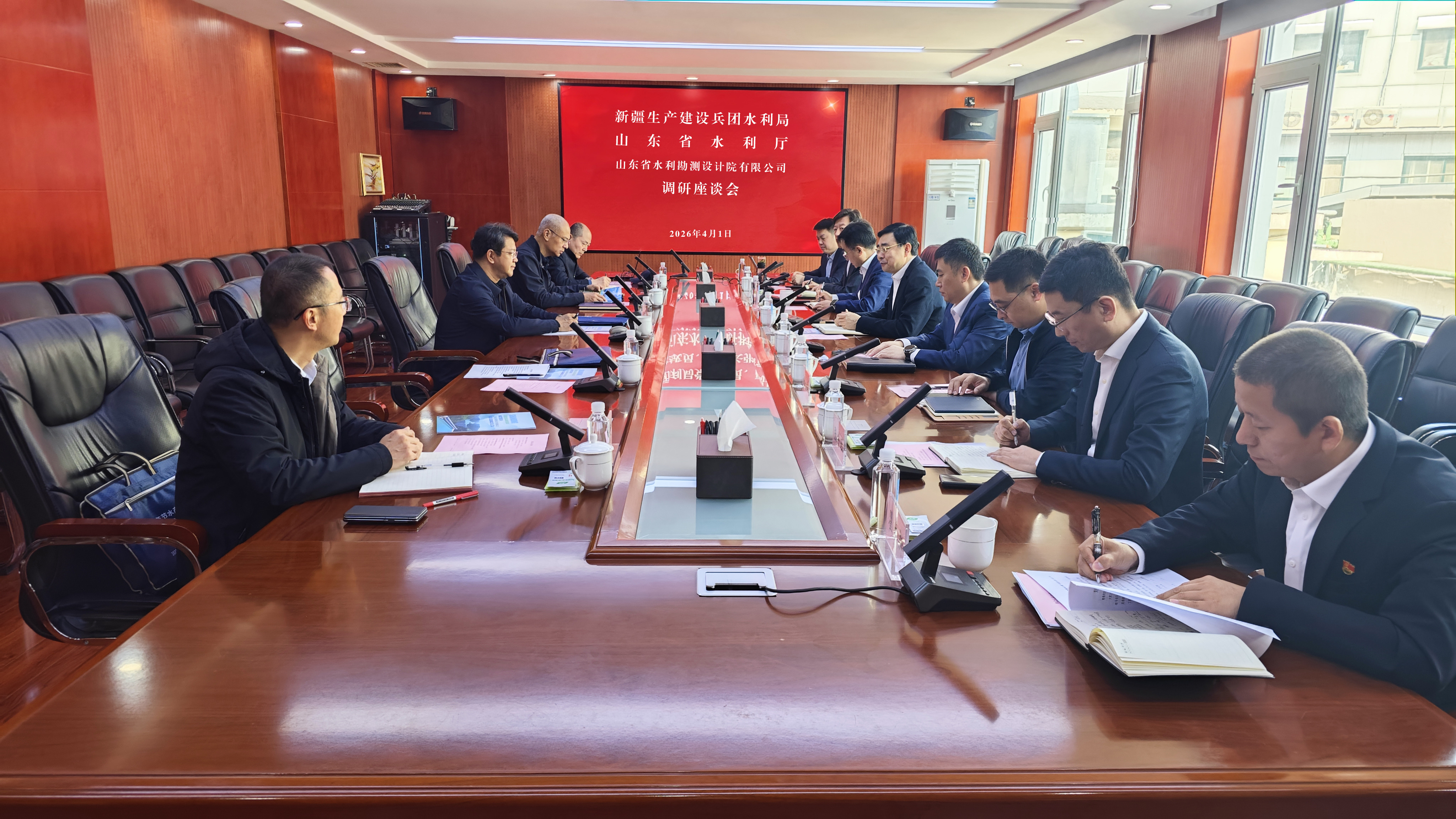 新疆生產(chǎn)建設(shè)兵團(tuán)水利局黨組成員、副局長(zhǎng)吳劍一行到山東水設(shè)調(diào)研